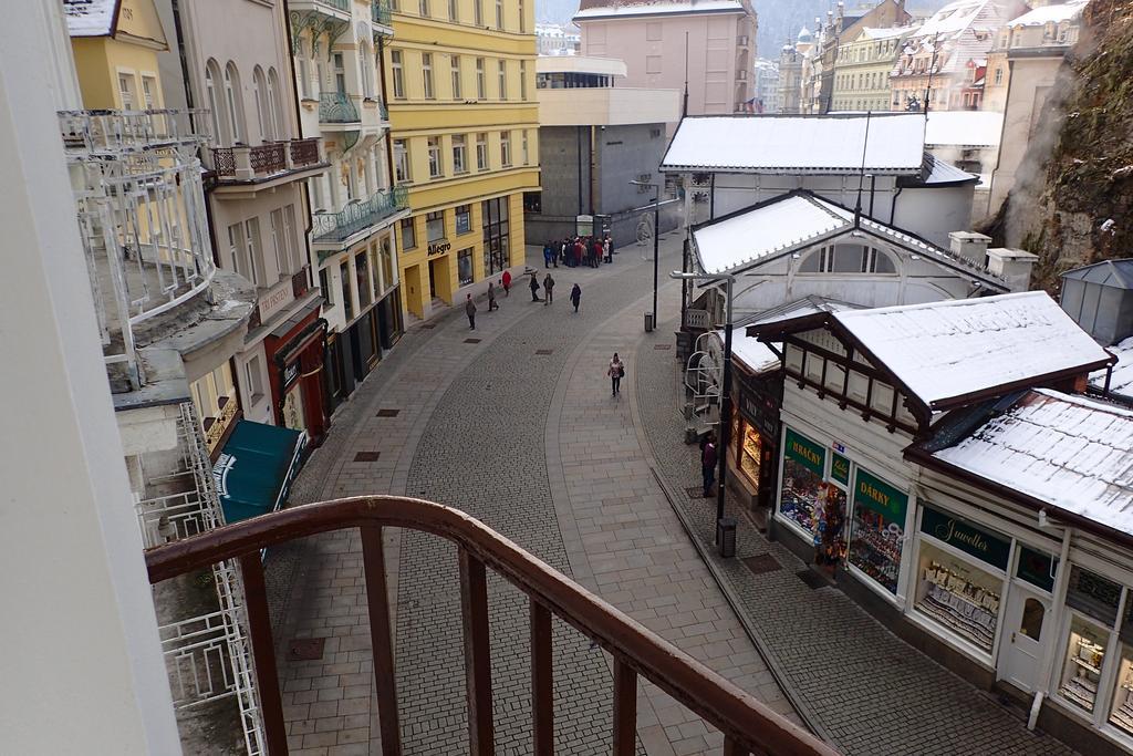 Apartment In City Center - Morassi Karlovy Vary Exterior photo