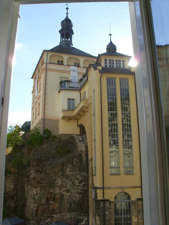 Apartment In City Center - Morassi Karlovy Vary Exterior photo